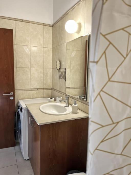 Teo Apartment 파포스 외부 사진