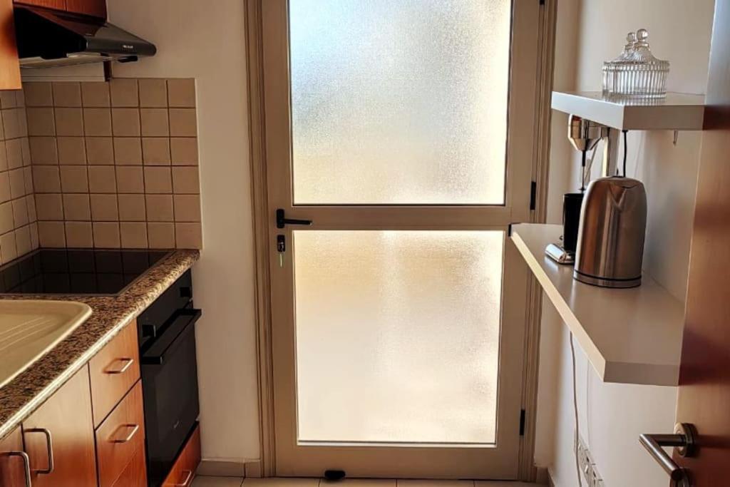 Teo Apartment 파포스 외부 사진